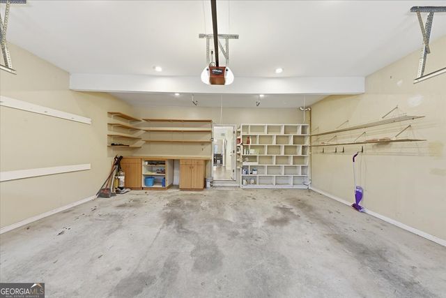 37 Plantation Drive NE, Atlanta, GA 30324