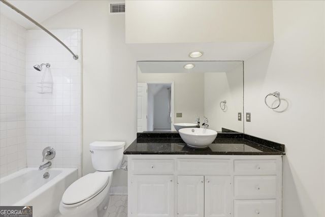 37 Plantation Drive NE, Atlanta, GA 30324