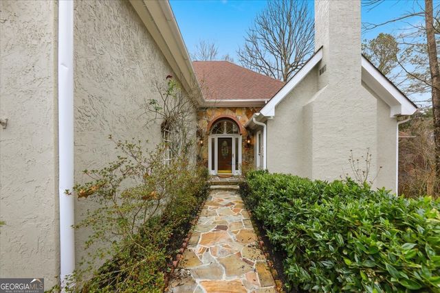 37 Plantation Drive NE, Atlanta, GA 30324