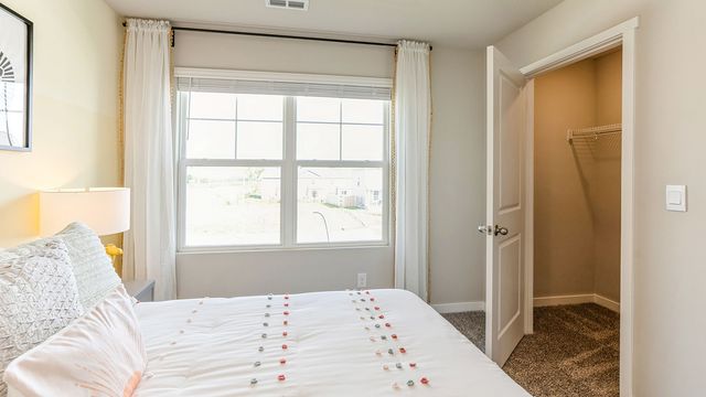 919 33rd Street SE, Altoona, IA 50009