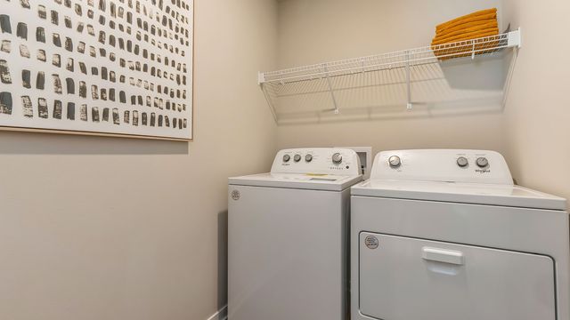 919 33rd Street SE, Altoona, IA 50009