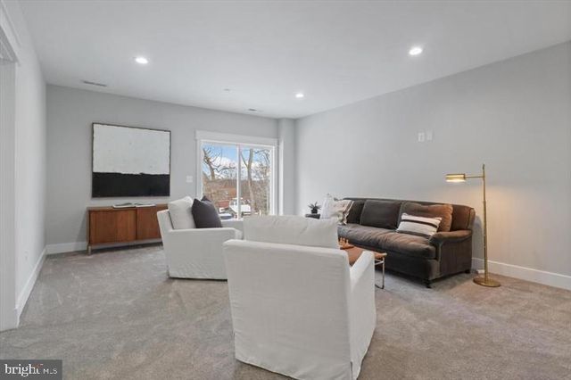 2806 NORBECK RD, Silver Spring, MD 20906