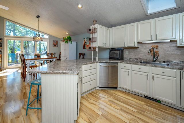 W5594 Briarwood ROAD, Elkhorn, WI 53121