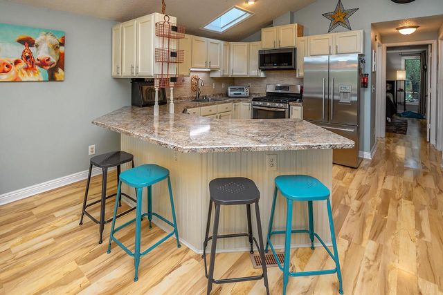 W5594 Briarwood ROAD, Elkhorn, WI 53121