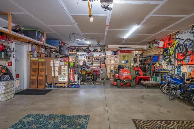 W5594 Briarwood ROAD, Elkhorn, WI 53121