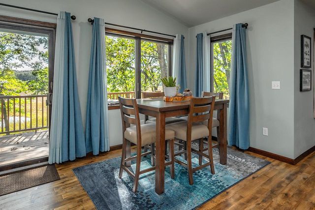 W5594 Briarwood ROAD, Elkhorn, WI 53121