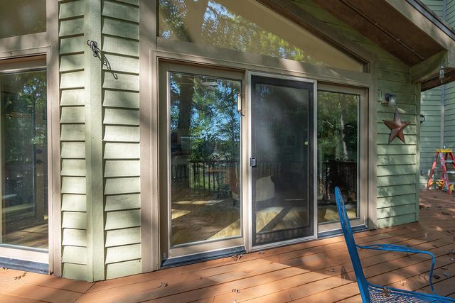 W5594 Briarwood ROAD, Elkhorn, WI 53121