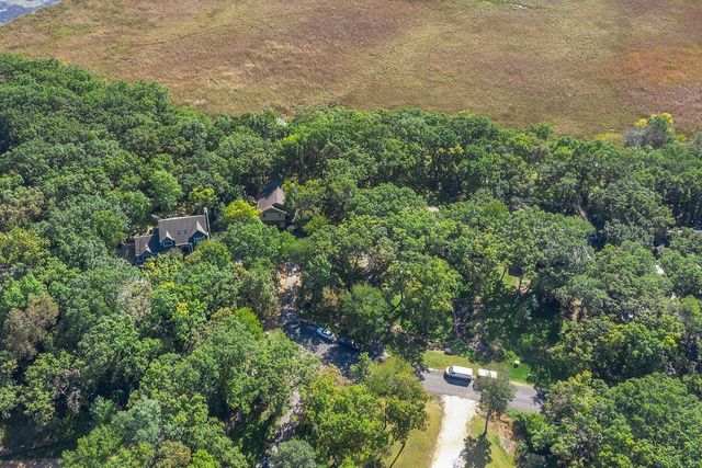 W5594 Briarwood ROAD, Elkhorn, WI 53121