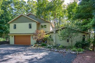 W5594 Briarwood ROAD, Elkhorn, WI 53121