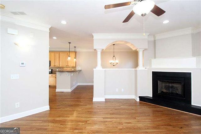 802 Glen Ivy, Marietta, GA 30062