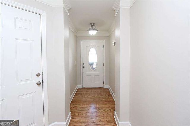 802 Glen Ivy, Marietta, GA 30062