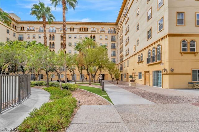 2455 West Serene Avenue 714, Las Vegas, NV 89123