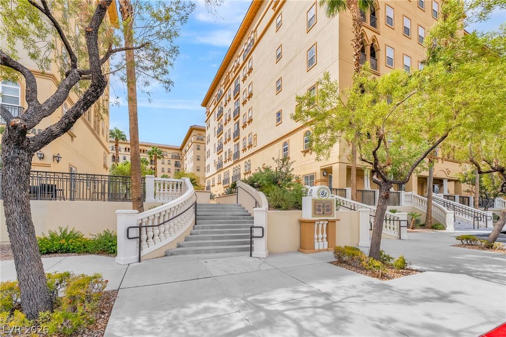 2455 West Serene Avenue 714, Las Vegas, NV 89123