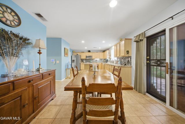 45713 Caledonia Court, Lancaster, CA 93534