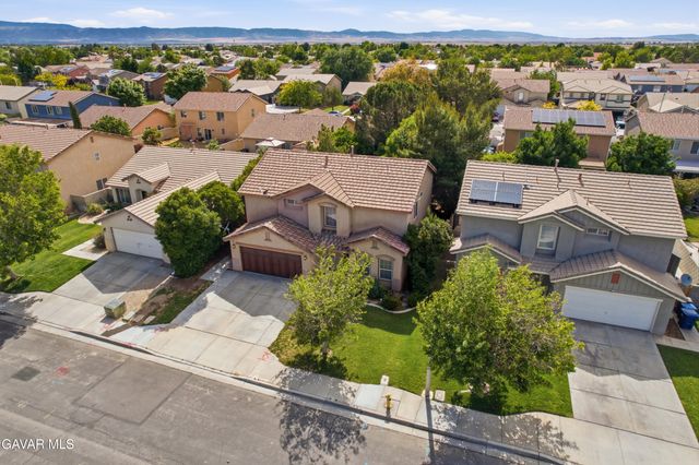 45713 Caledonia Court, Lancaster, CA 93534
