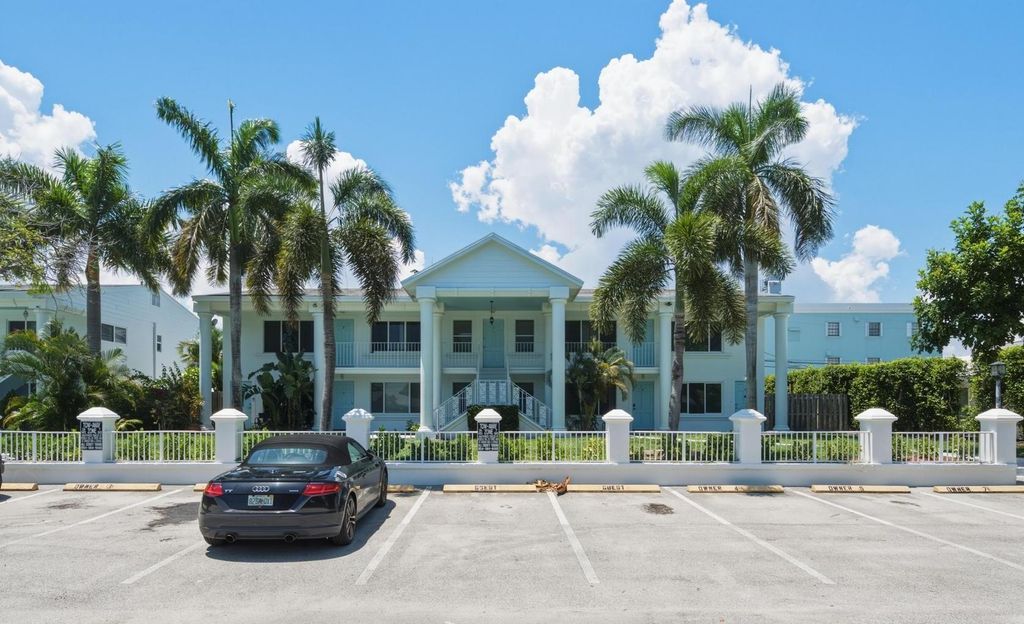 4529 NE 21st Avenue Unit 3, Fort Lauderdale, FL 33308