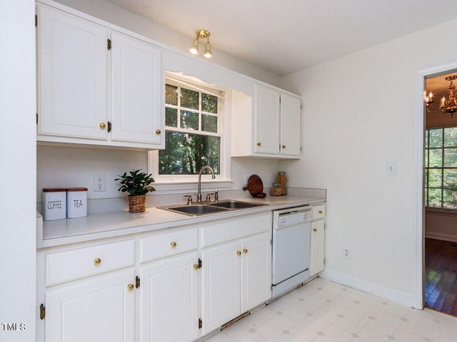 216 Deep Pool Ct. Court, Benson, NC 27504