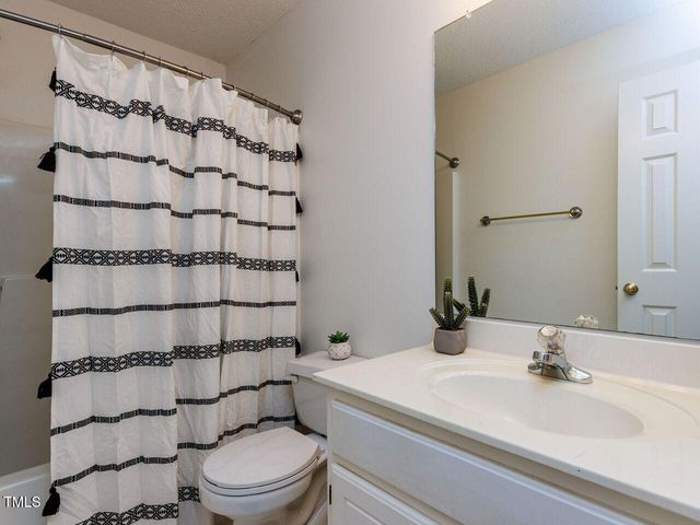 216 Deep Pool Ct. Court, Benson, NC 27504