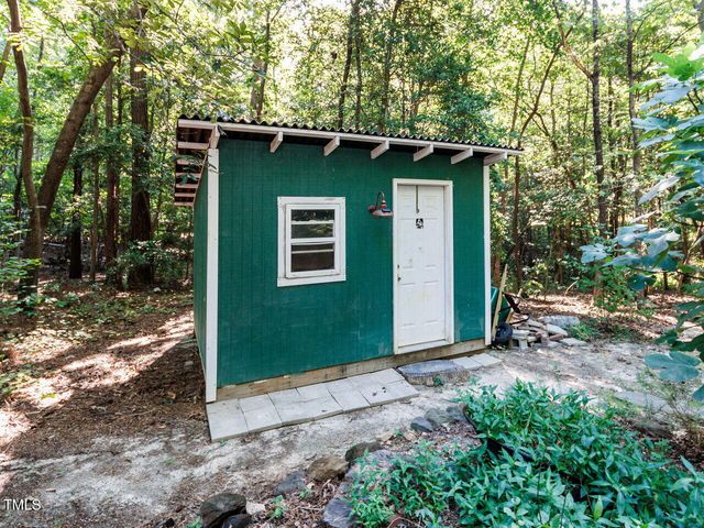 216 Deep Pool Ct. Court, Benson, NC 27504