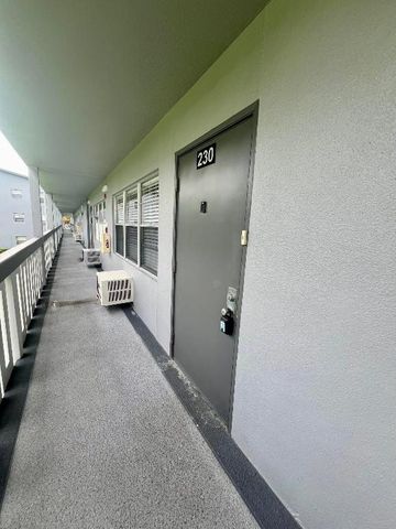 230 Suffolk F 230, Boca Raton, FL 33434