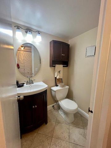 230 Suffolk F 230, Boca Raton, FL 33434