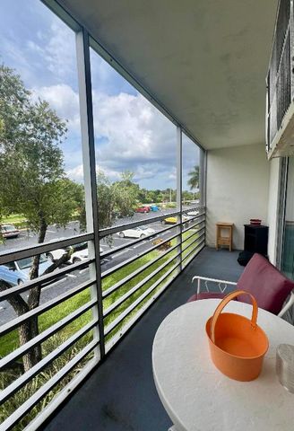 230 Suffolk F 230, Boca Raton, FL 33434