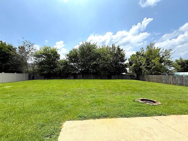 285 Owens Road, Fort Mitchell, AL 36856