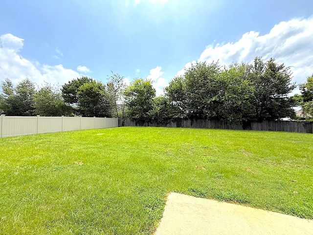 285 Owens Road, Fort Mitchell, AL 36856