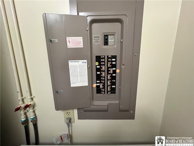 2737 Bentley Avenue, Ellicott, NY 14701