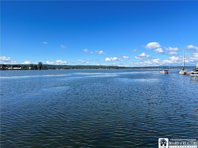 2737 Bentley Avenue, Ellicott, NY 14701