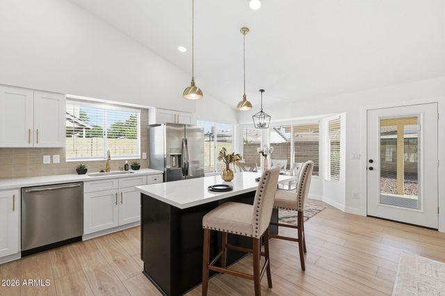 6401 W Madras Lane, Glendale, AZ 85306