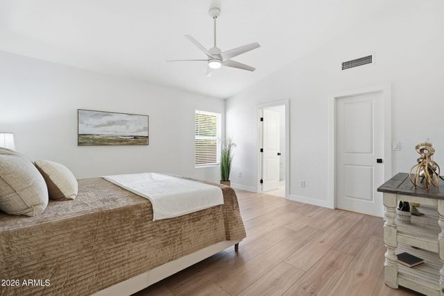 6401 W Madras Lane, Glendale, AZ 85306