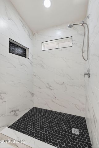 6401 W Madras Lane, Glendale, AZ 85306