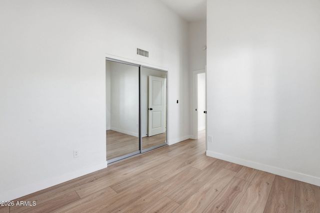 6401 W Madras Lane, Glendale, AZ 85306