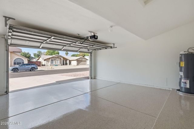 6401 W Madras Lane, Glendale, AZ 85306