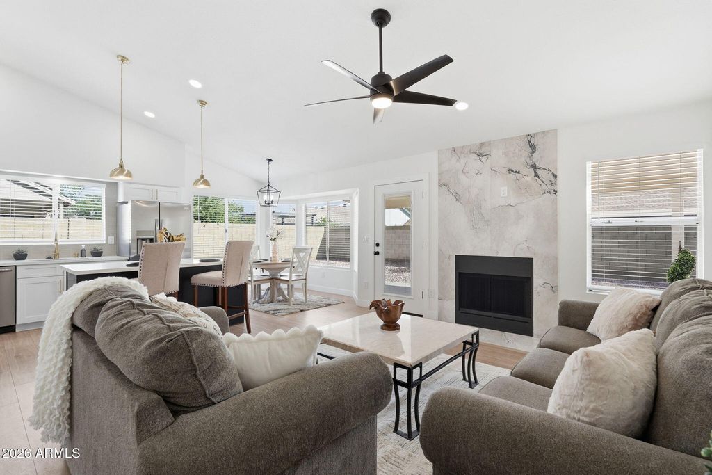 6401 W Madras Lane, Glendale, AZ 85306