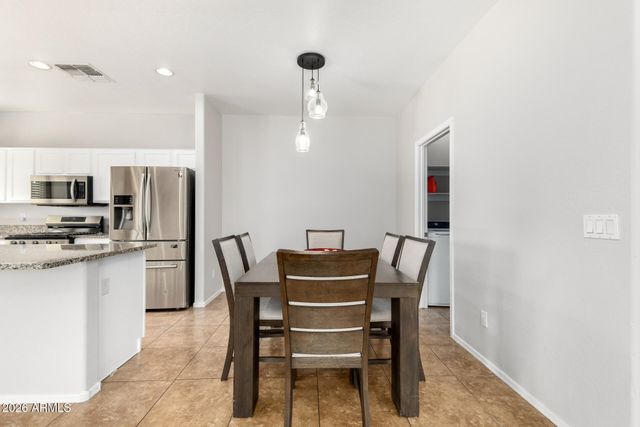 17391 W HILTON Avenue, Goodyear, AZ 85338