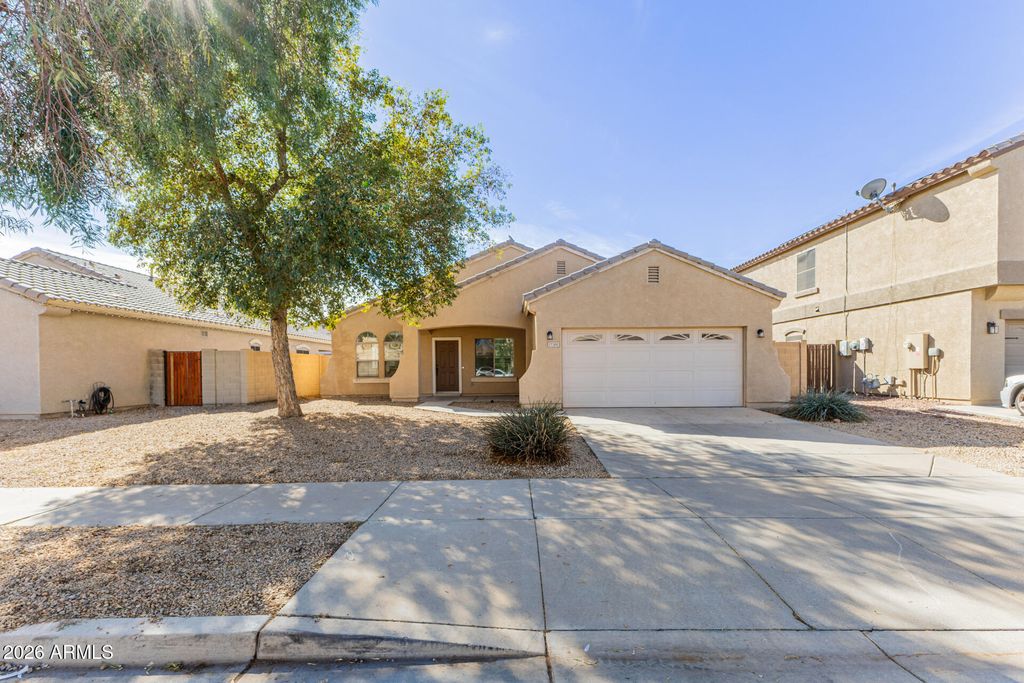 17391 W HILTON Avenue, Goodyear, AZ 85338