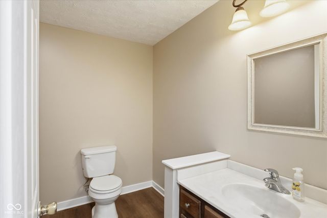 7253 Ponderosa Pines Place, Indianapolis, IN 46239