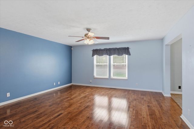 7253 Ponderosa Pines Place, Indianapolis, IN 46239