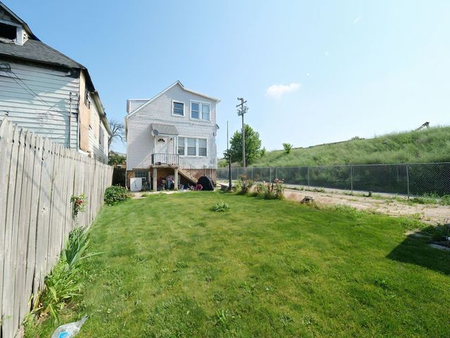 3601 W 58th Place, Chicago, IL 60629