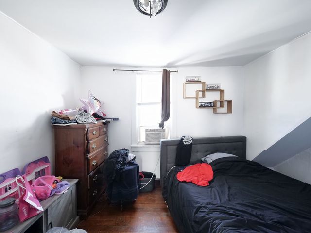 3601 W 58th Place, Chicago, IL 60629