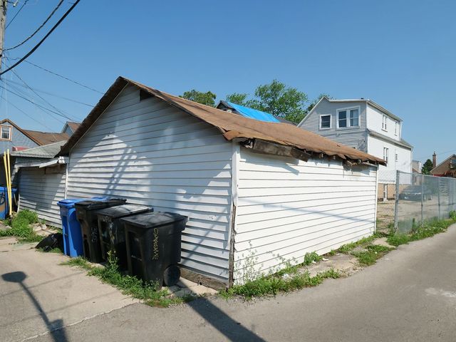 3601 W 58th Place, Chicago, IL 60629