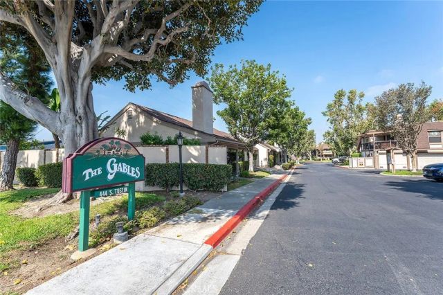 444 S Tustin K3, Orange, CA 92866