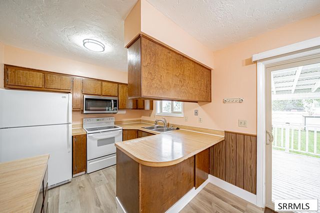 6764 Jennifer Lane, Idaho Falls, ID 83401