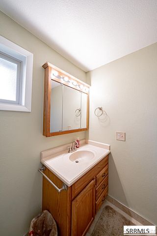 6764 Jennifer Lane, Idaho Falls, ID 83401