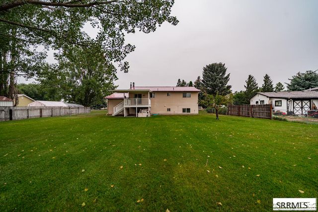 6764 Jennifer Lane, Idaho Falls, ID 83401