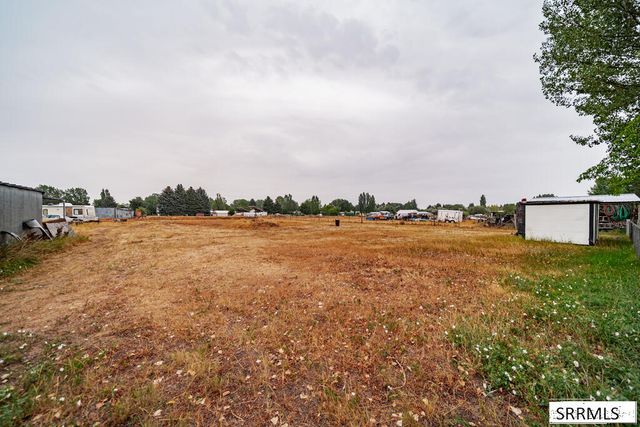 6764 Jennifer Lane, Idaho Falls, ID 83401