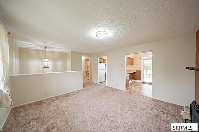 6764 Jennifer Lane, Idaho Falls, ID 83401
