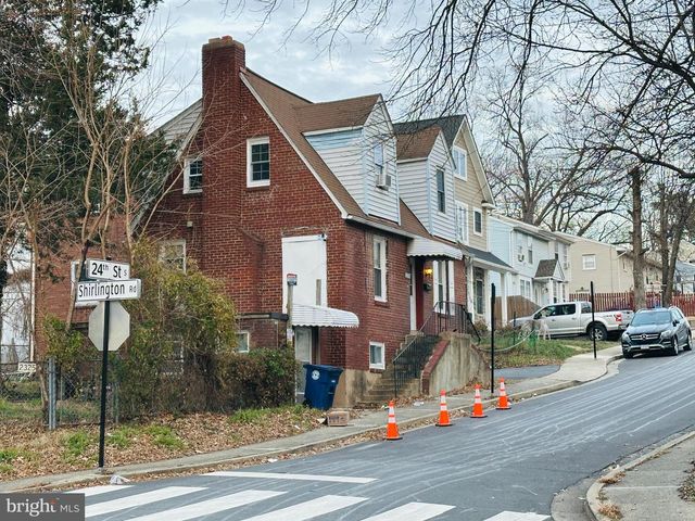 2325 S SHIRLINGTON RD, Arlington, VA 22206